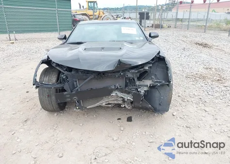 2021 Chevrolet Camaro Rwd Lt1 из США, поврежденный, VIN 1G1FE1R73M0100948